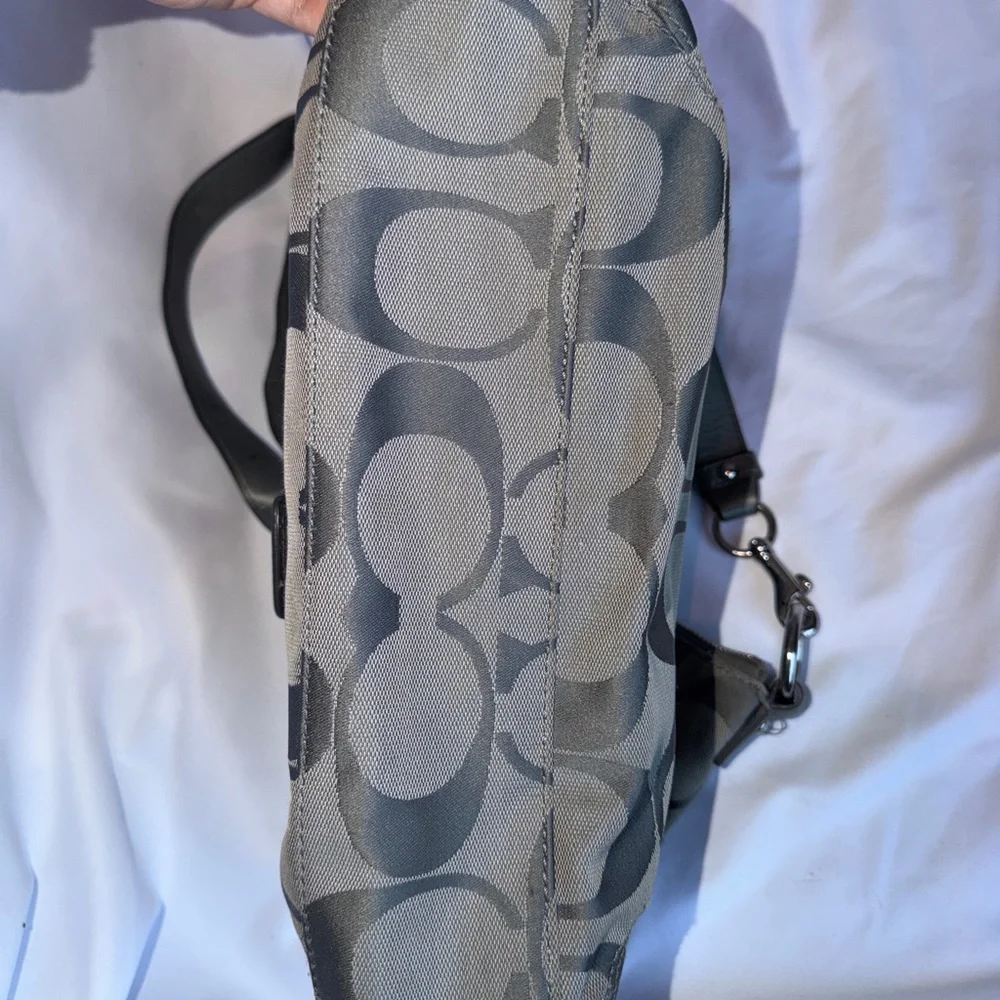 Coach Gray Cross Body Shoulder Bag - Picture 5 of 7